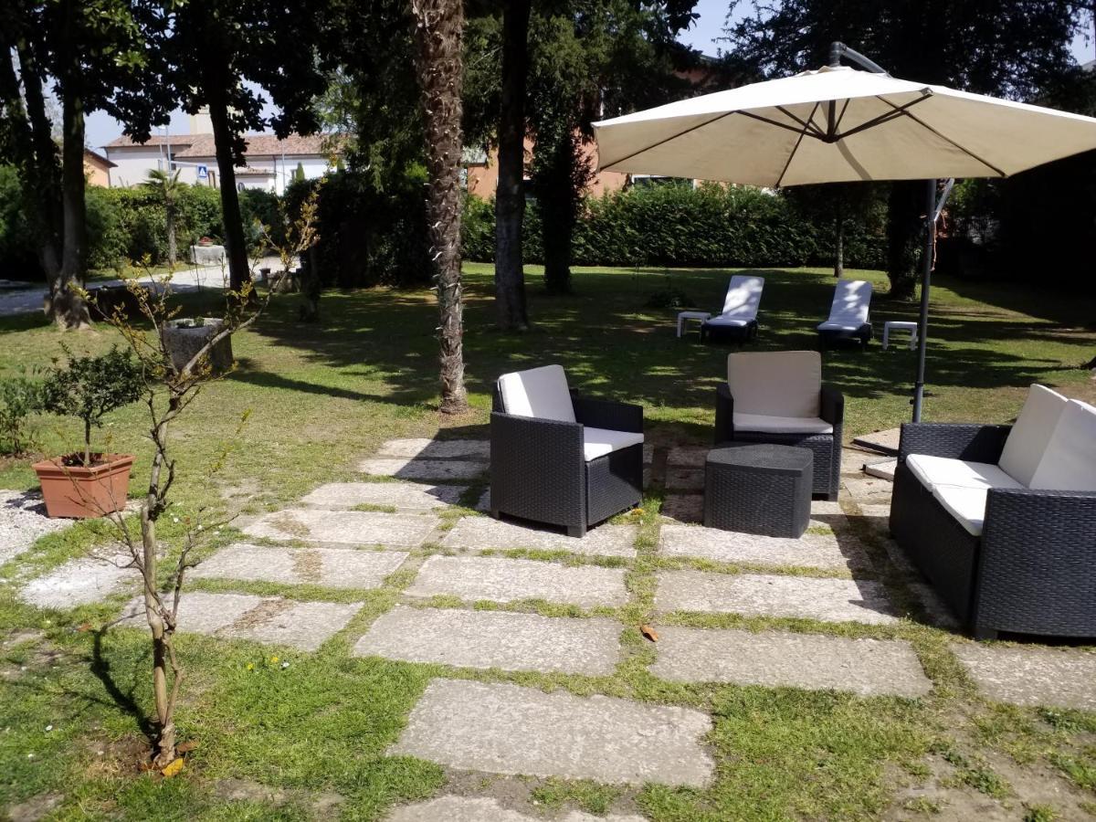 Residenza La Dimora Imperfetta Hotel Salionze Bagian luar foto