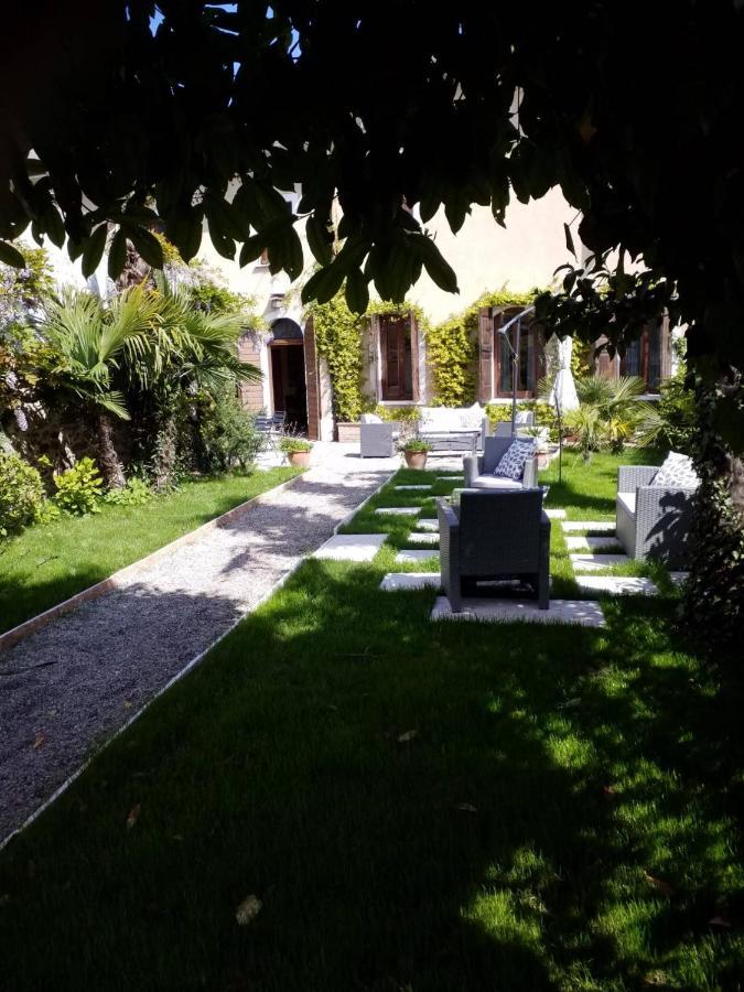Residenza La Dimora Imperfetta Hotel Salionze Bagian luar foto