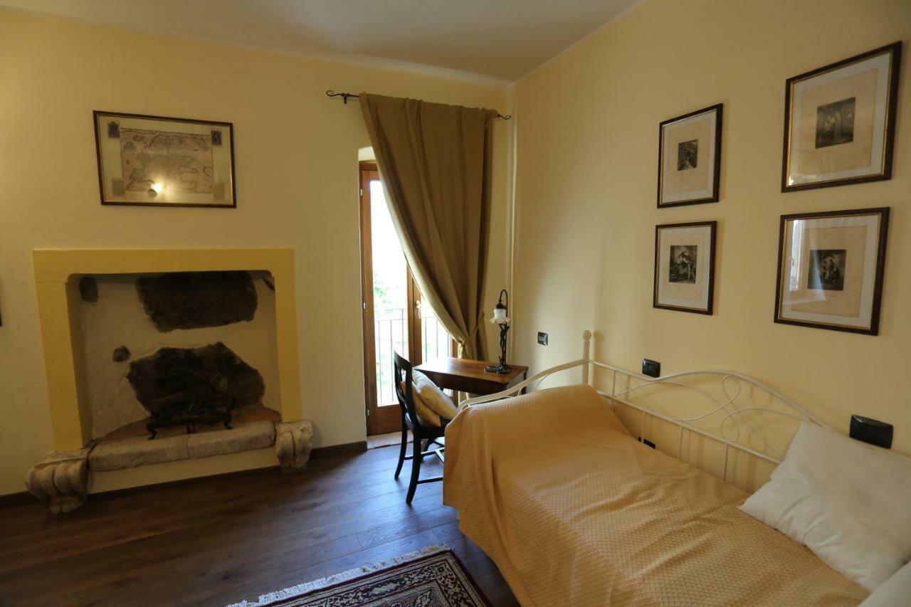 Residenza La Dimora Imperfetta Hotel Salionze Bagian luar foto