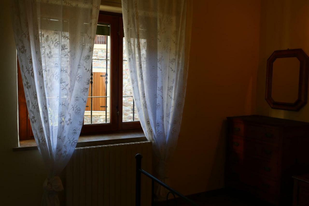Residenza La Dimora Imperfetta Hotel Salionze Bagian luar foto